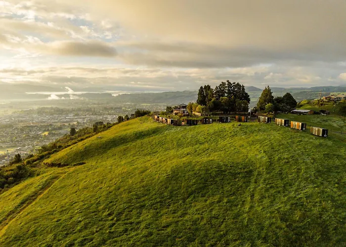 Aorangi Peak 3 By Tiny Away * Rotorua